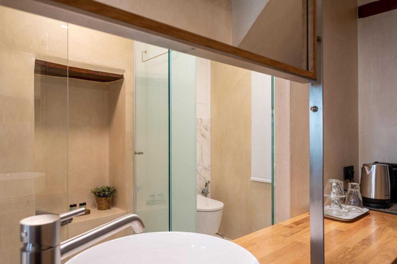 Kallergon Luxury Suites Ханья Экстерьер фото
